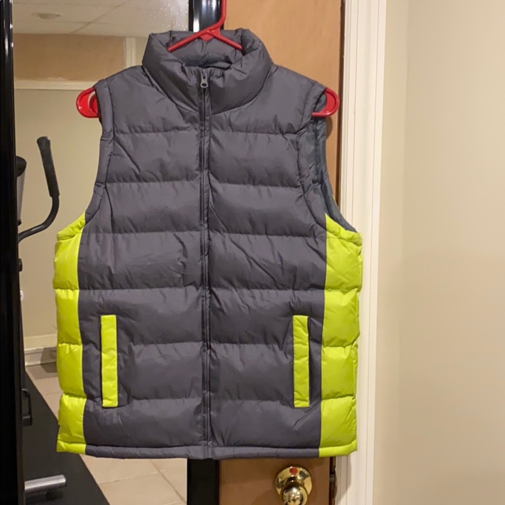NWOT Puffer Vest